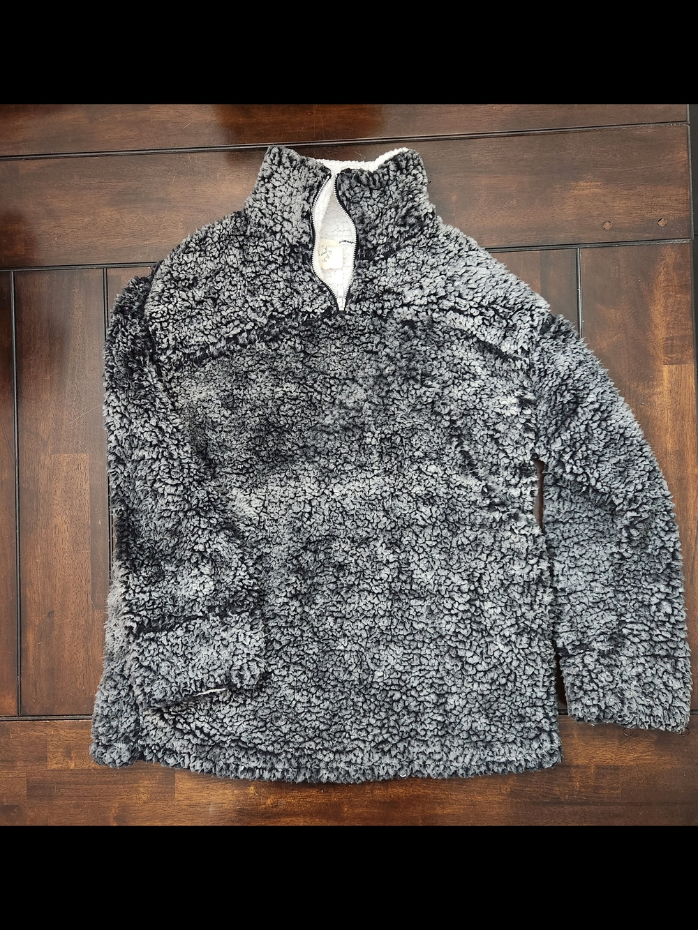 Fantastic Fawn Plush Sherpa Pullover in Charcoal Gray